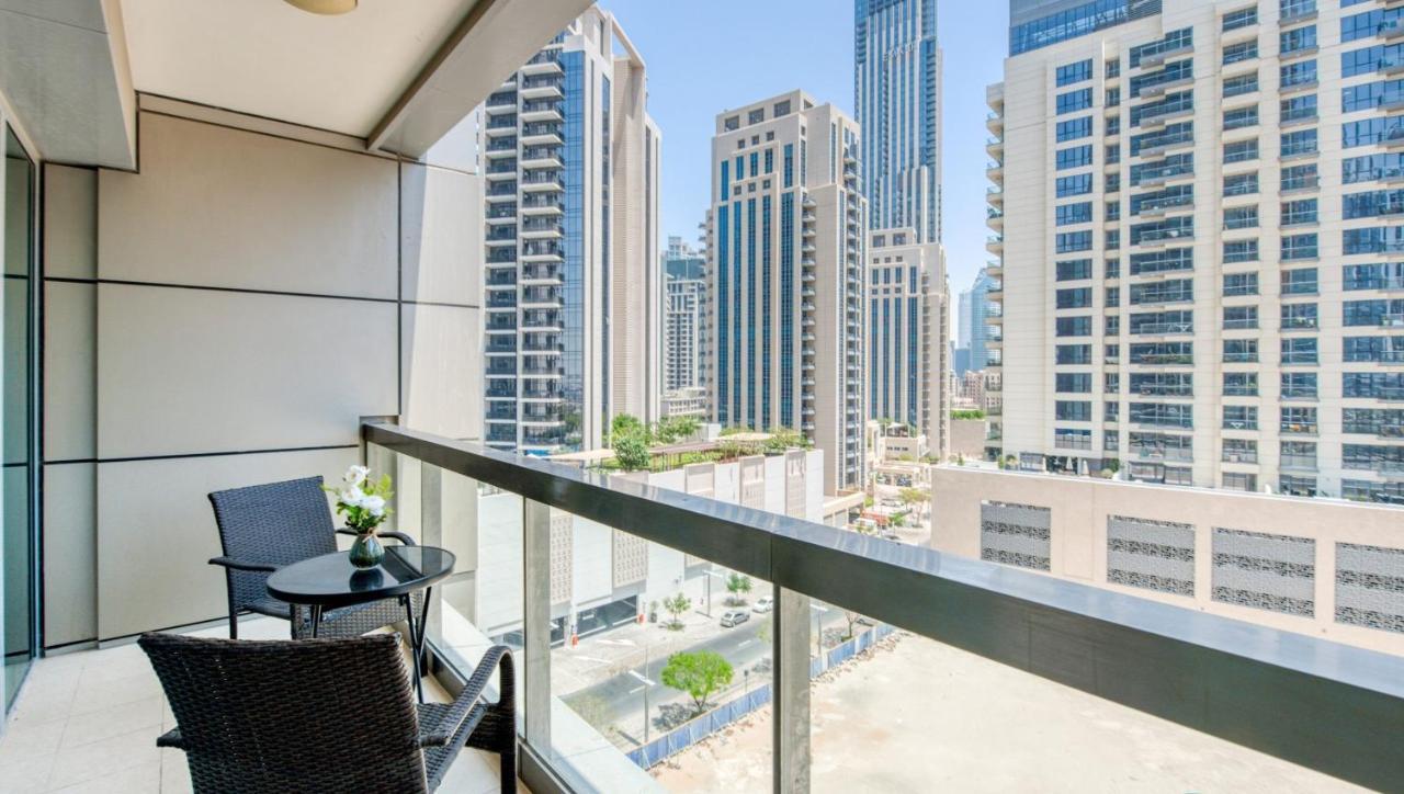 Stunning 1 Bedroom Apartment In Down Town 迪拜 外观 照片